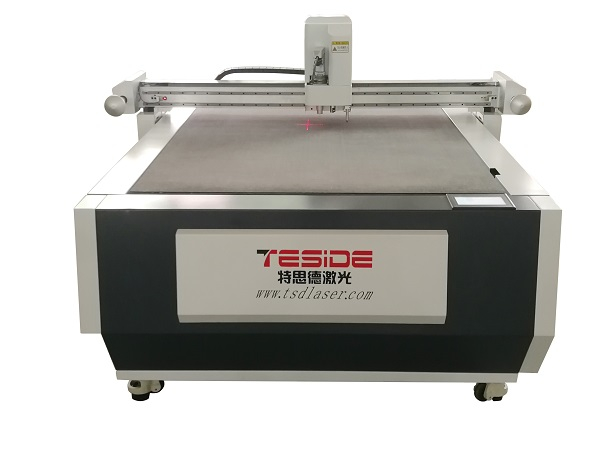 Machine de coupe textile de vêtement numérique CNC automatique